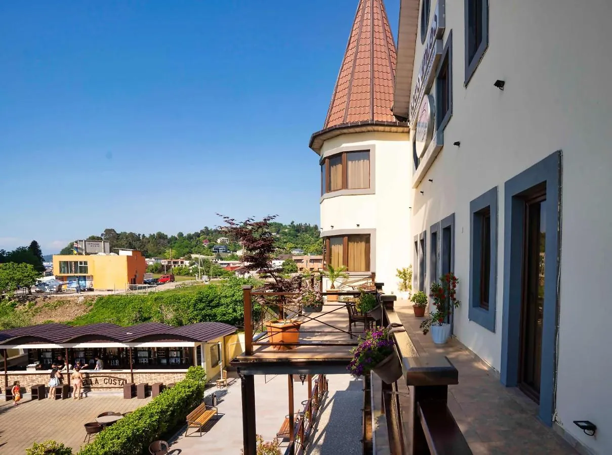 Bella Costa Batumi Bed & Breakfast 0*,